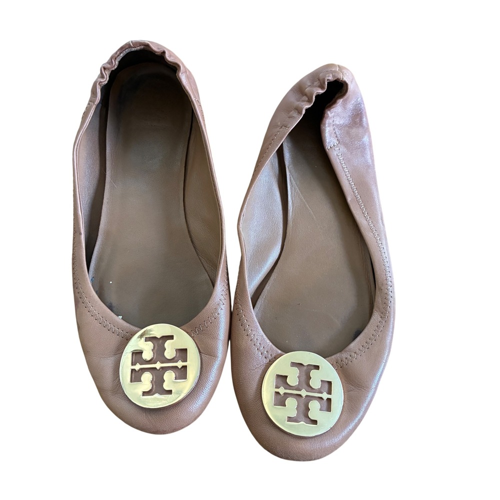 Tory Burch Reva Tan Leather Ballet Flats Womens Size 8 Gold Logo Old Money